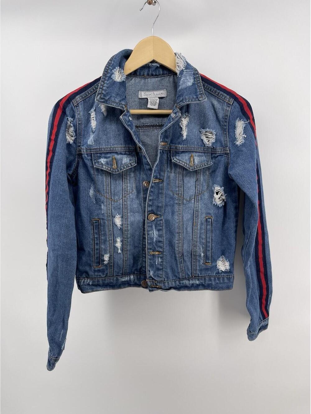 Fashionable Crave Fame Almost Famous  Size XS WM Distressed Ripped‎ Jean Jacket
